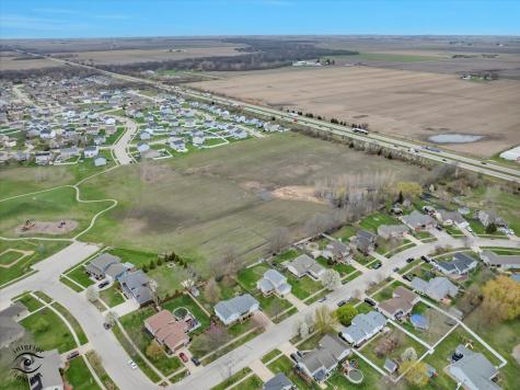 0000 Locust Road Morris IL 60450