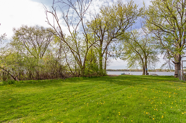 28406 West Park Avenue Wauconda IL 60084