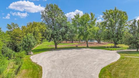 50 Moss Lake Drive Farmer City IL 61842