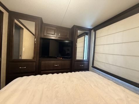 5-248 Woodhaven Lakes Sublette IL 61367