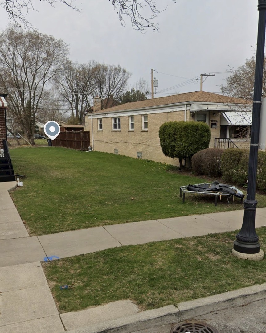 1832 Hovland Court Evanston IL 60201
