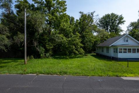 512 East Paris Avenue Peoria IL 61603