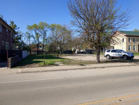 557 East Jackson Street E Joliet IL 60432