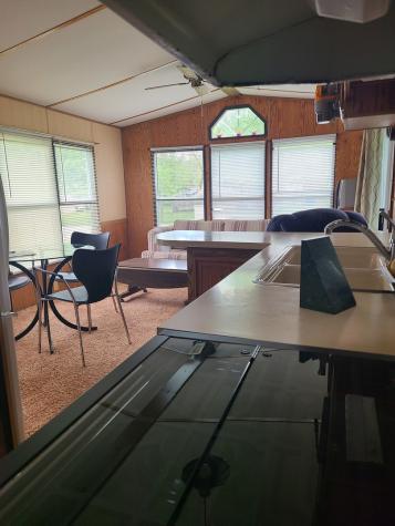 4/213 Woodhaven Sublette IL 61367