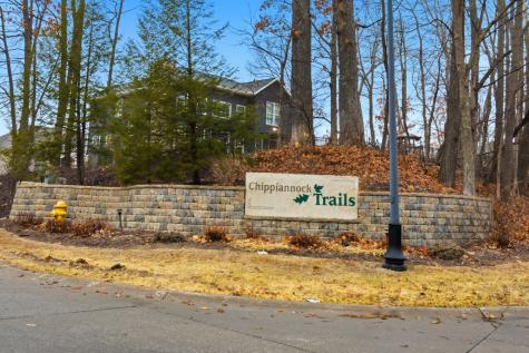 7 Chippiannock Trail Rock Island IL 61201
