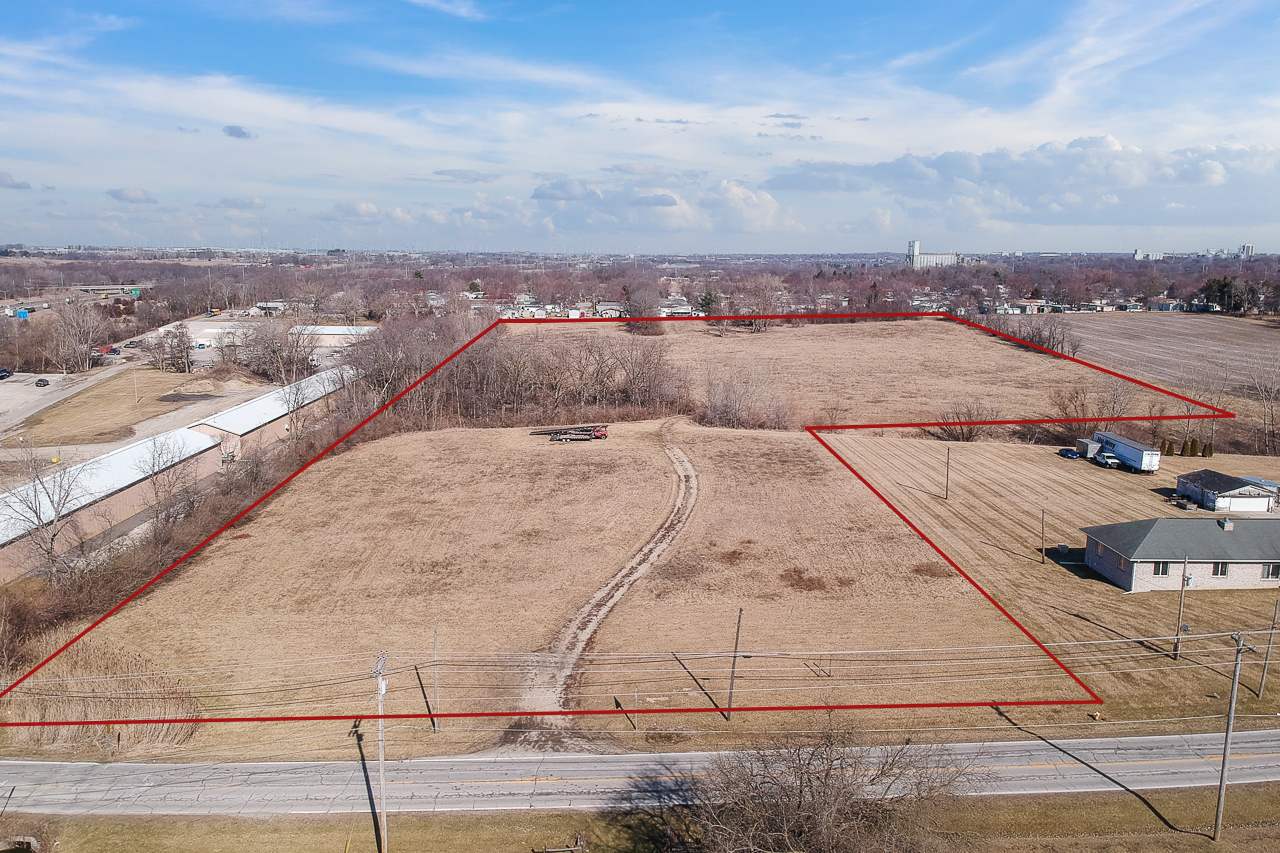1723 Six Points Road Bloomington IL 61701