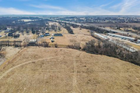1723 Six Points Road Bloomington IL 61701