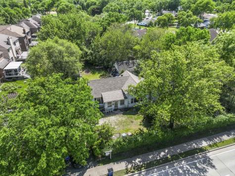 309 Landmeier Road Elk Grove Village IL 60007