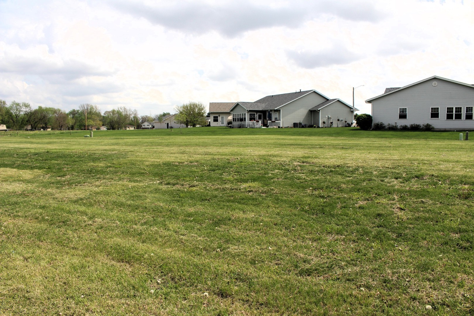 1211 West Leander Street Clinton IL 61727