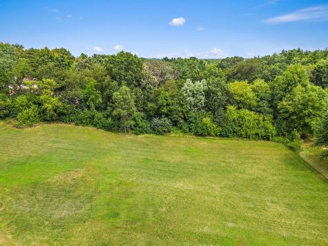 4315 South Heritage Hills Road Crystal Lake IL 60012
