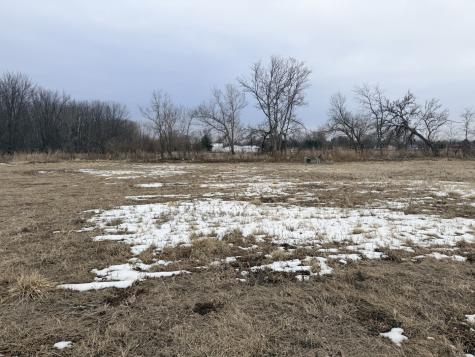 3 Crossing Court Peru IL 61354