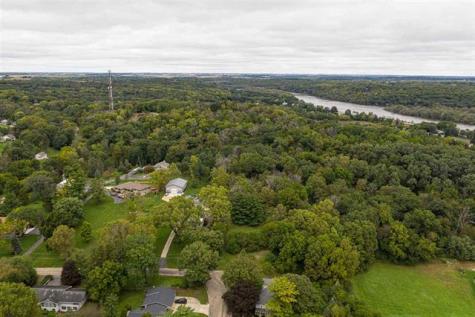 405 Lillemor Lane Oregon IL 61061