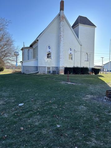 175 East 3rd Avenue Clifton IL 60927