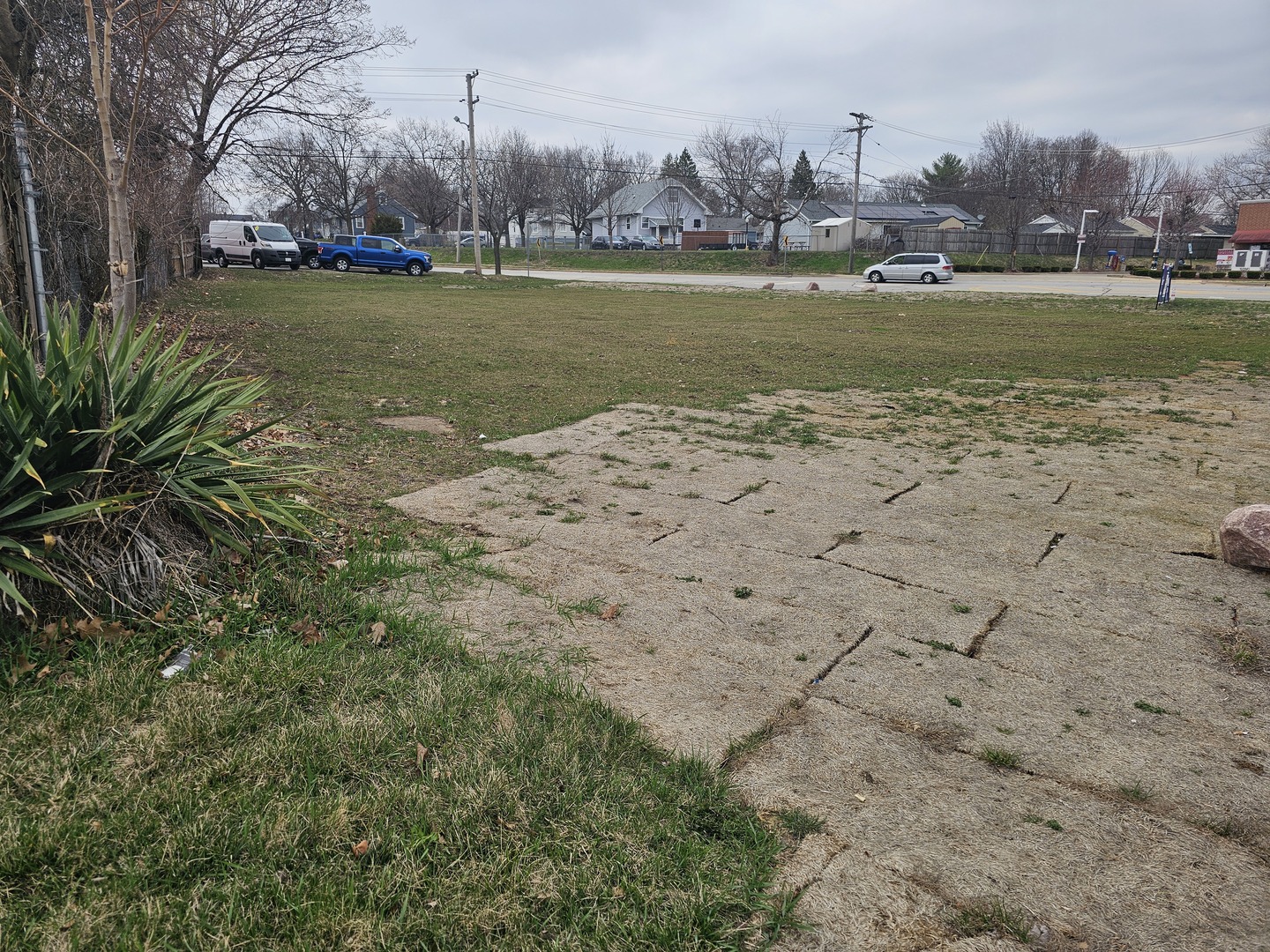 15 Hill Avenue Aurora IL 60505