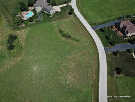 #11 Derek Drive Elburn IL 60119