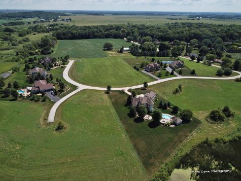 #11 Derek Drive Elburn IL 60119