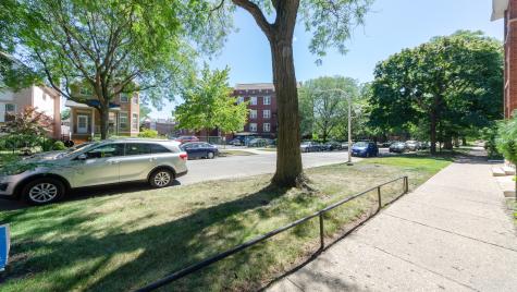 5424 South Ingleside Avenue Chicago IL 60615