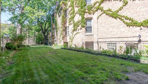 5424 South Ingleside Avenue Chicago IL 60615