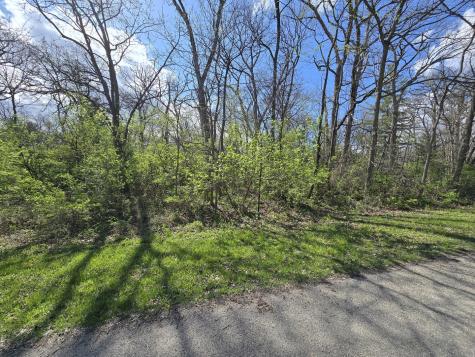 213 Maple Lane Dixon IL 61021
