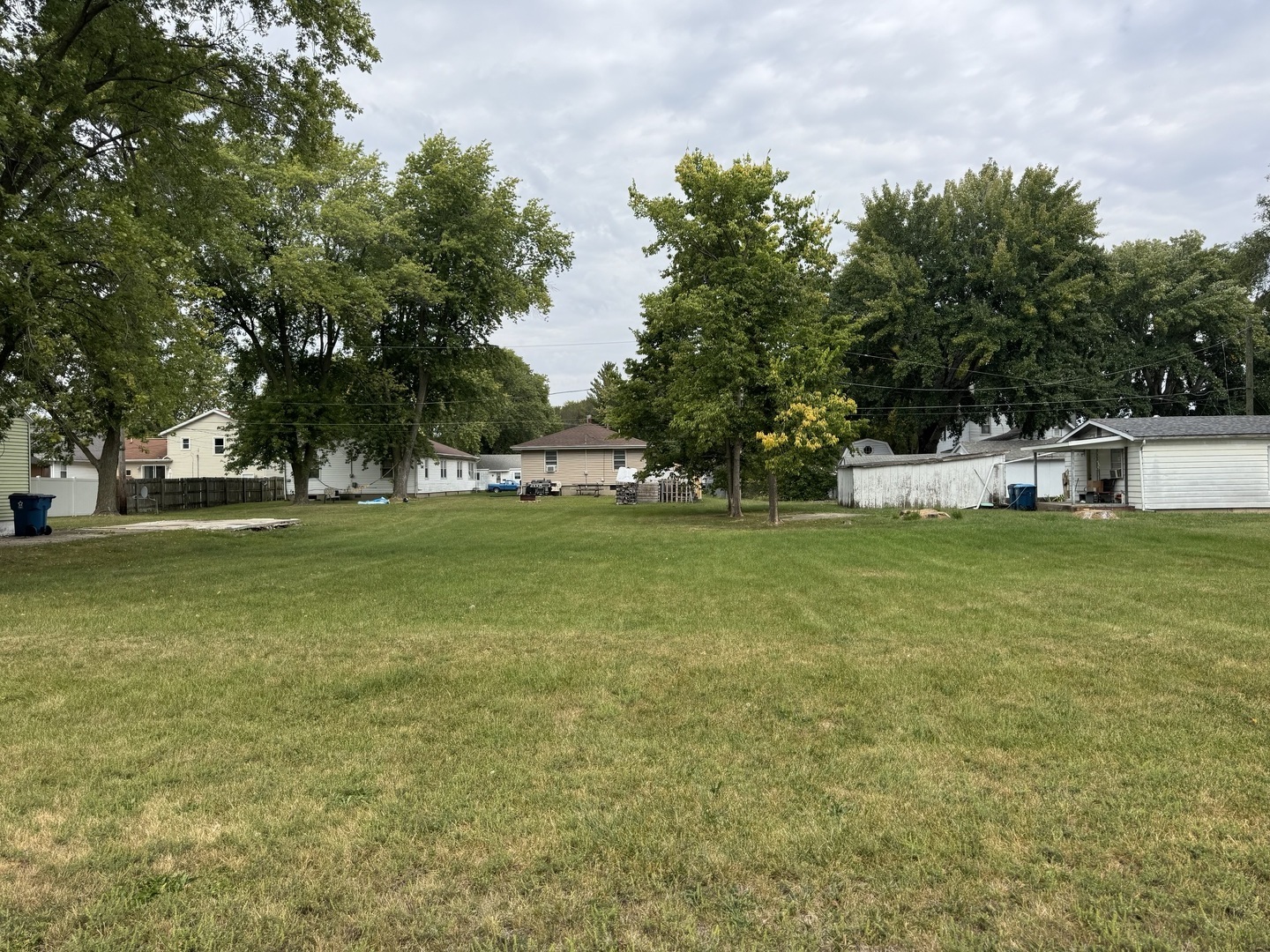 Lot 14 Sherman Avenue Pontiac IL 61764