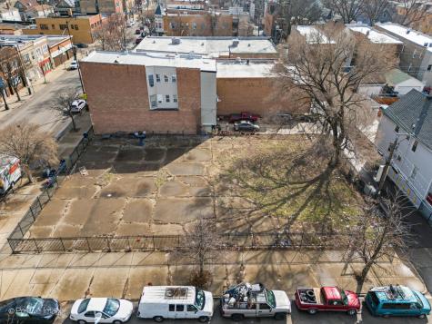 4157 West Armitage Avenue Chicago IL 60639