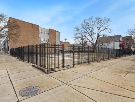 4157 West Armitage Avenue Chicago IL 60639