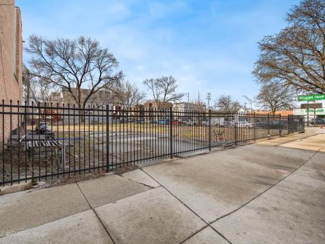 4157 West Armitage Avenue Chicago IL 60639