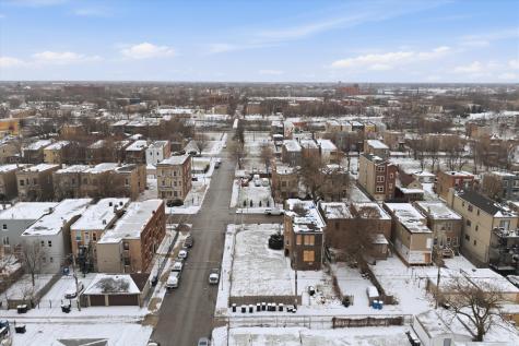 4300 West Gladys Avenue Chicago IL 60624