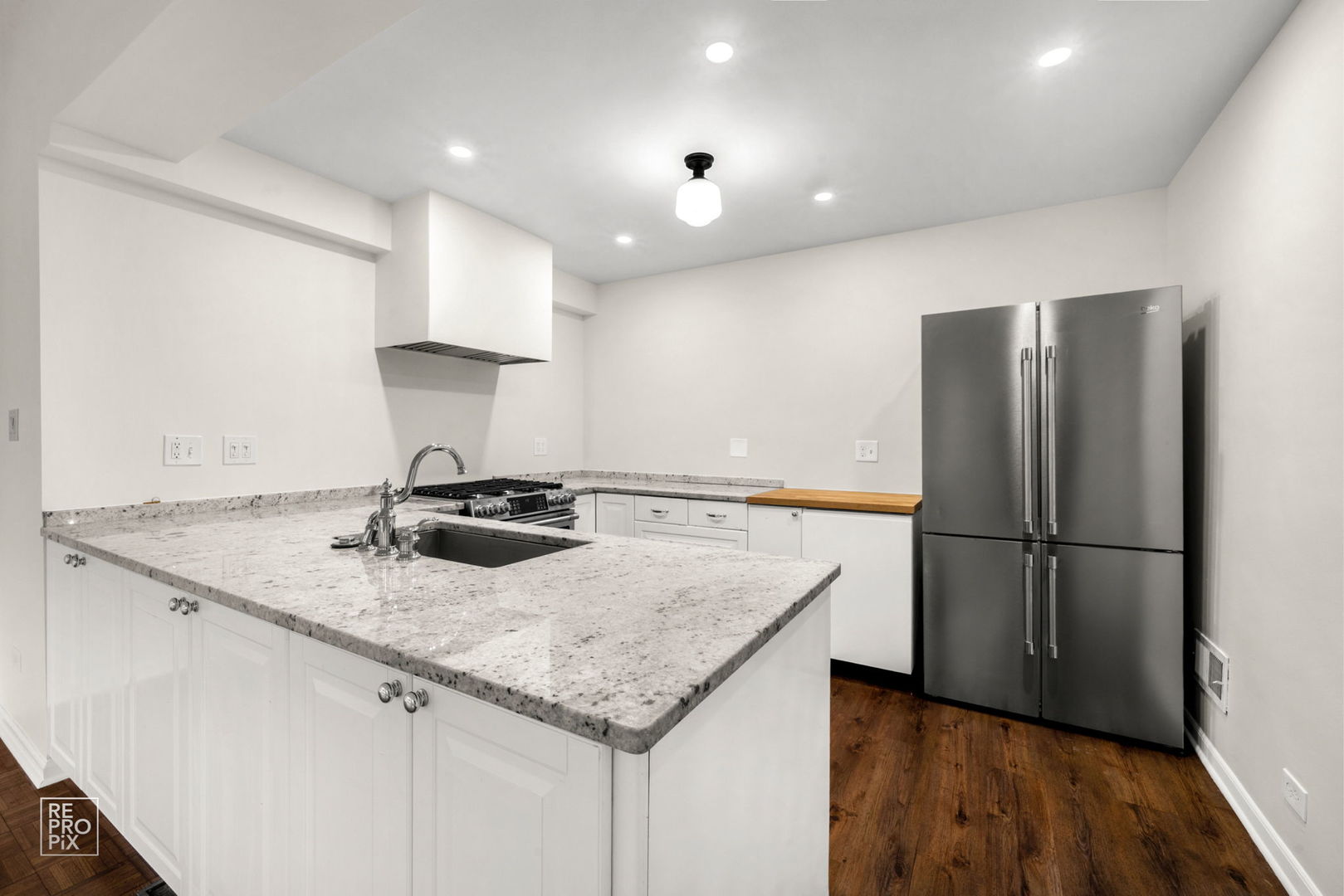 238 Grant Avenue Clarendon Hills IL 60514