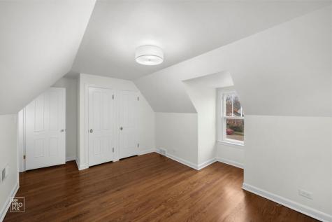 238 Grant Avenue Clarendon Hills IL 60514