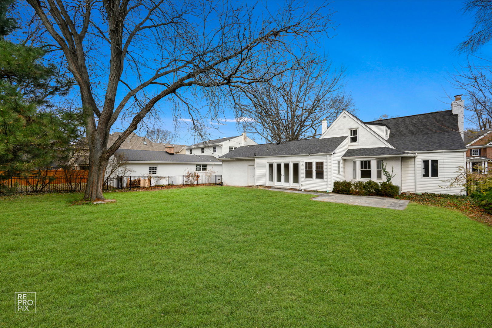 238 Grant Avenue Clarendon Hills IL 60514