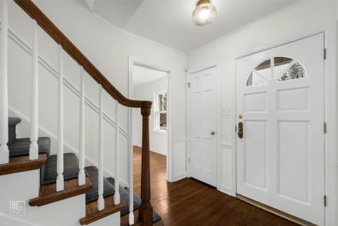 238 Grant Avenue Clarendon Hills IL 60514