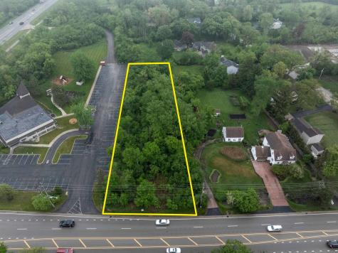254 South Street Mary's Road Green Oaks IL 60048