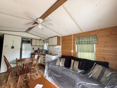 7-140 Woodhaven Lakes Sublette IL 61367