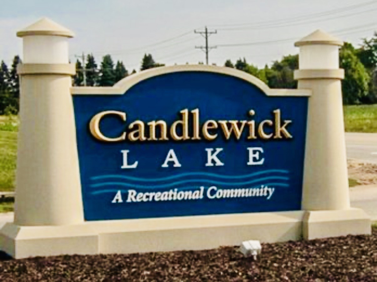 115 Pembroke Road Poplar Grove IL 61065