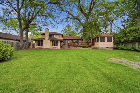 904 Glendale Road Glenview IL 60025