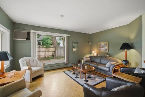 904 Glendale Road Glenview IL 60025