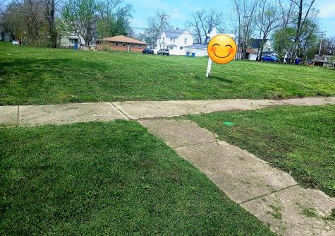 215 North Rosewood Avenue Kankakee IL 60901
