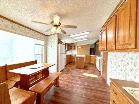 9 Swallow Lane Beecher IL 60401