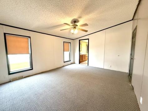 9 Swallow Lane Beecher IL 60401