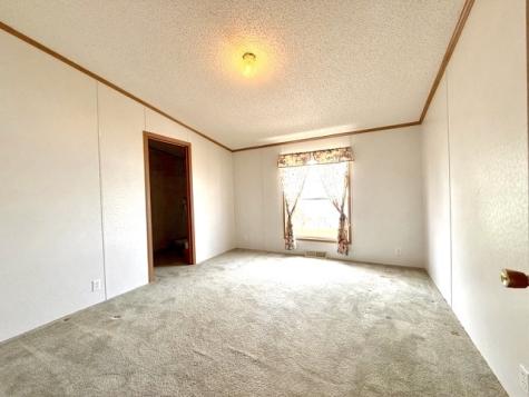 9 Swallow Lane Beecher IL 60401