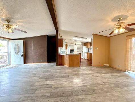 9 Swallow Lane Beecher IL 60401
