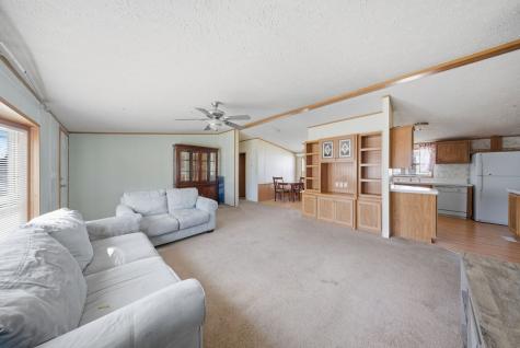 2295 Iris Avenue Belvidere IL 61008