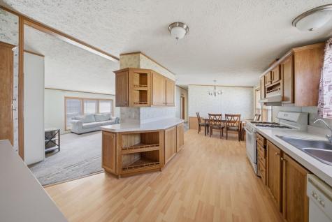 2295 Iris Avenue Belvidere IL 61008