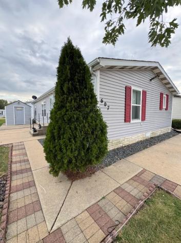 607 Park Avenue Belvidere IL 61008