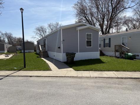 602 Virginia Avenue Lynwood IL 60411