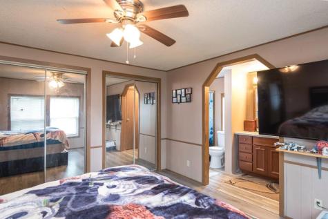 3285 Meadow Drive Park City IL 60085