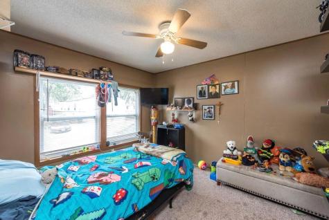 3285 Meadow Drive Park City IL 60085
