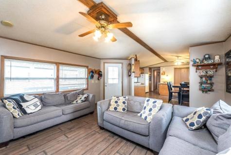 3285 Meadow Drive Park City IL 60085