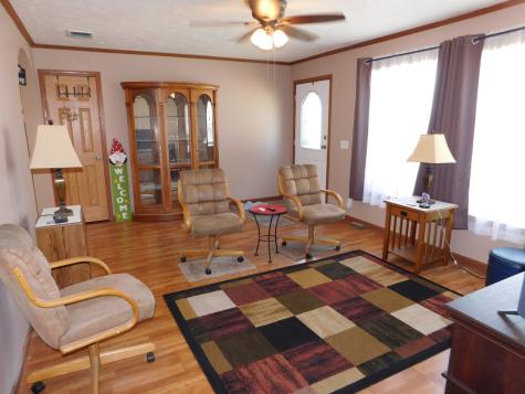 13 Hickory Lane Sandwich IL 60548
